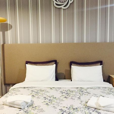 Apartment On Sumskaya No Smoking Kharkiv Eksteriør billede