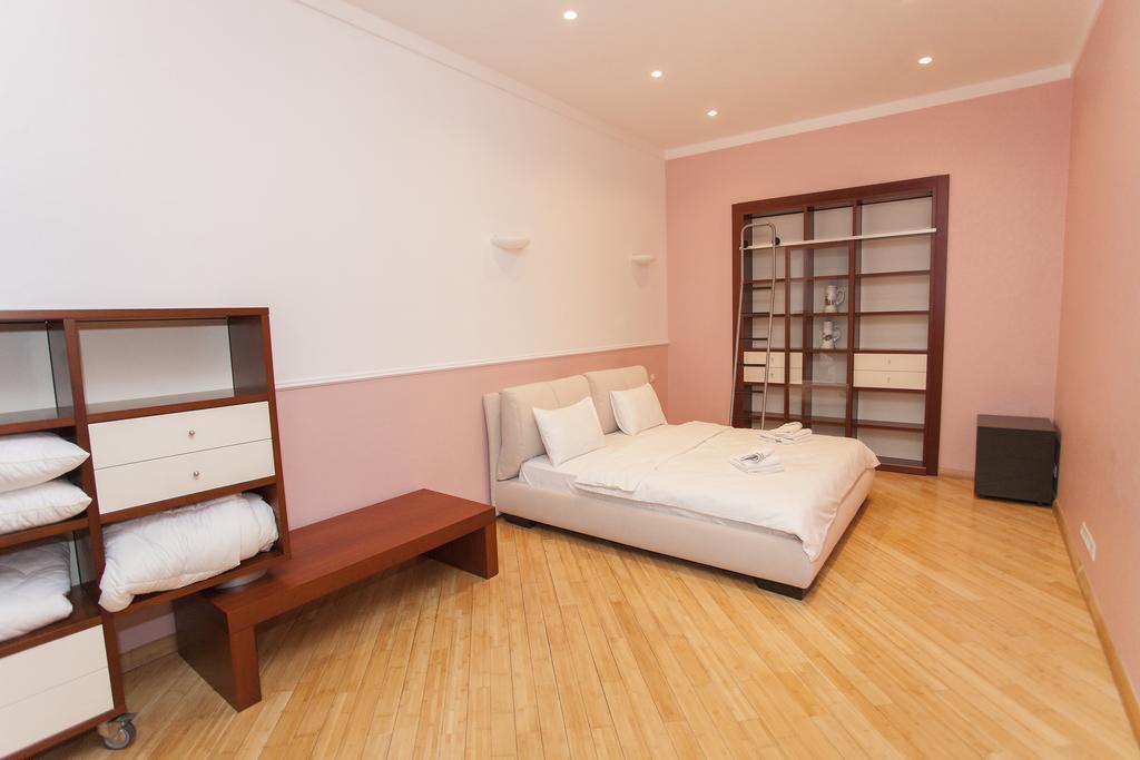 Apartment On Sumskaya No Smoking Kharkiv Eksteriør billede