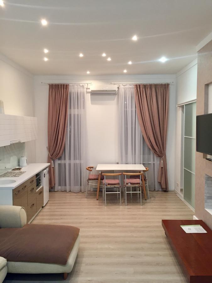 Apartment On Sumskaya No Smoking Kharkiv Eksteriør billede