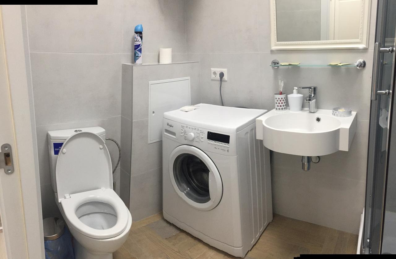 Apartment On Sumskaya No Smoking Kharkiv Eksteriør billede